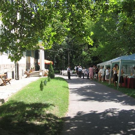 Mater Salvatoris House Hotel Gödöllő Buitenkant foto