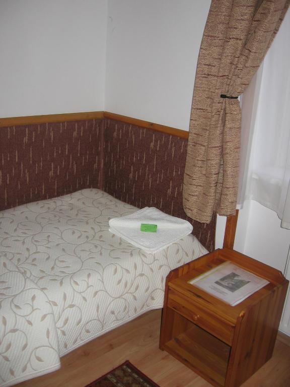 Mater Salvatoris House Hotel Gödöllő Kamer foto